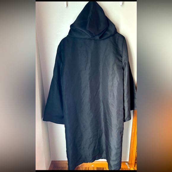 Adult Harry Potter Gryffindor Robe L - Picture 4 of 8
